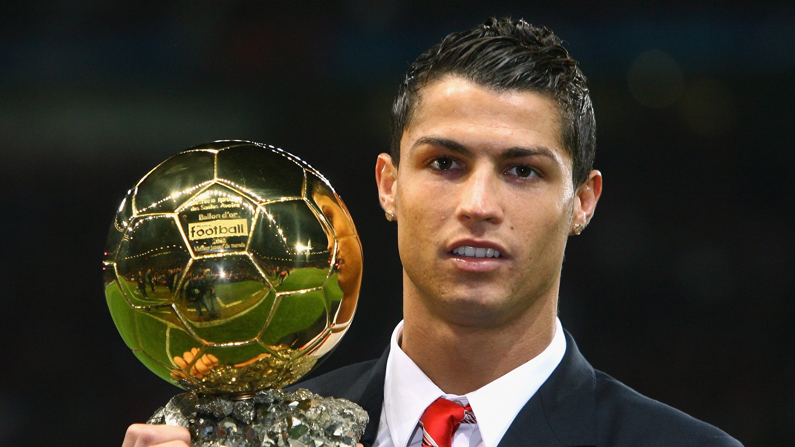 电竞行业的商业模式:赞助、直播、周边与赛事门票,电竞产业模式